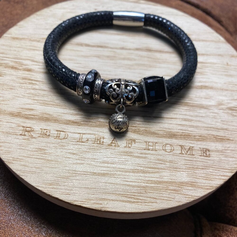 Brighton Black Sparkle Woodstock Bracelet with Beads and Charms